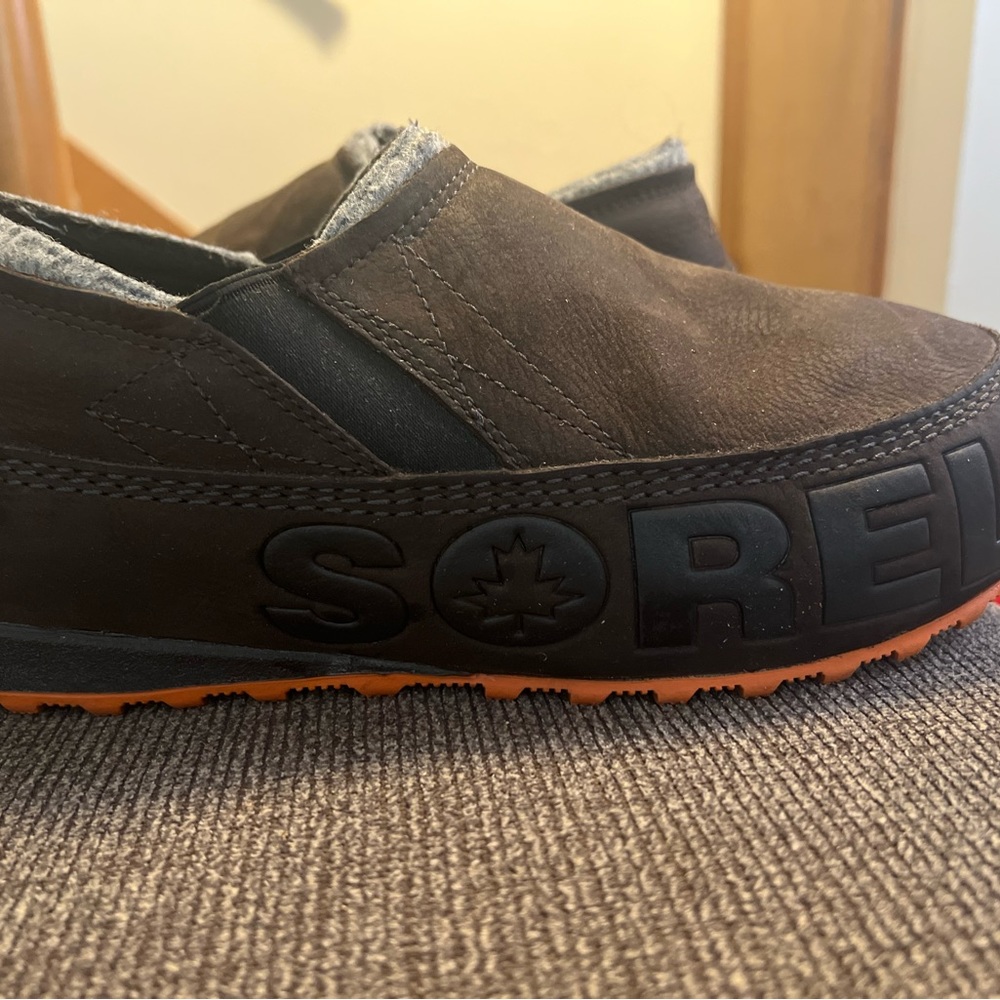 Basically new worn once they are a size 9 mens/10.5 women’s t